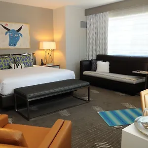palomar-phoenix-cityscape.hotelsofphoenix.com/